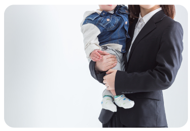 「子育て中の主婦の方」イメージ 
